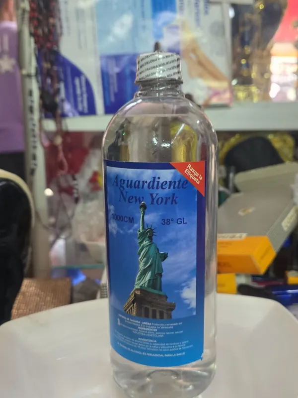 Aguardiente New York · Distribuidora El Cristo Cali